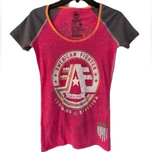 American Fighter x Affliction Women’s Pink & Gray T Shirt Size Small